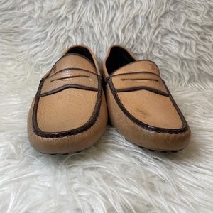 Tod’s Men’s Gommino Leather Loafers Color Grown Size 9.5